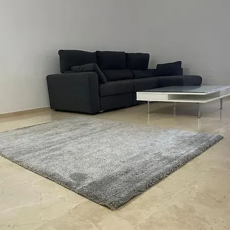 3 Bed With Pool And Parking
