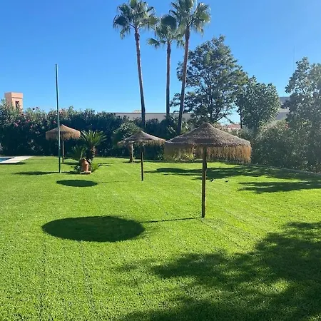 Apartment 3 Bed With Pool And Parking Estepona